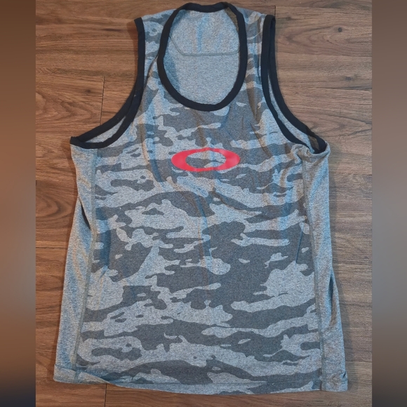 Oakley Camo Tank Top Mens - Picture 1 of 3